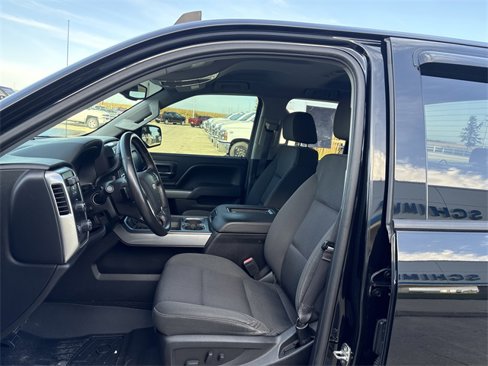 Used 2017 Chevrolet Silverado 1500 LT w/ Midnight Edition image 17