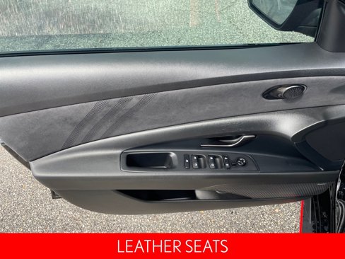 Used 2022 Hyundai Elantra N image 18