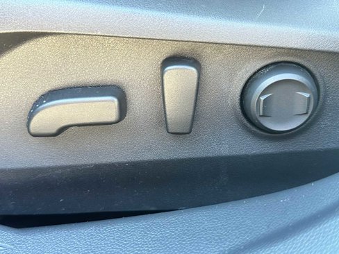 Used 2022 Subaru Outback Limited image 22