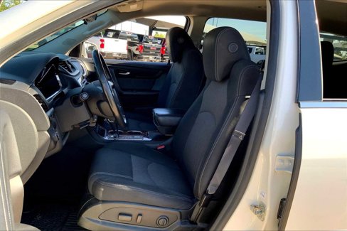 Used 2013 Chevrolet Traverse LT image 7