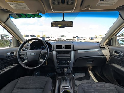Used 2010 Ford Fusion SE image 12