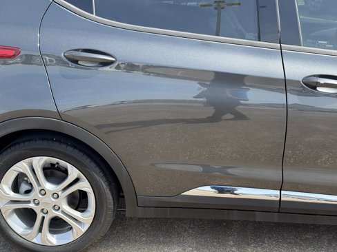 Used 2020 Chevrolet Bolt LT image 12