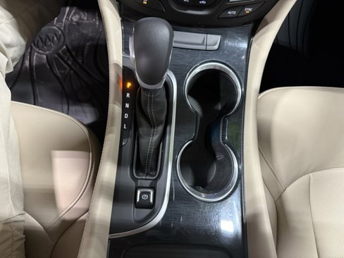 Used 2018 Buick Envision Essence image 21