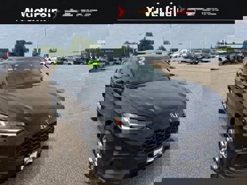 Used 2025 Honda HR-V LX image 1