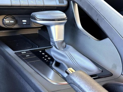 Used 2025 Hyundai Elantra Sport image 21