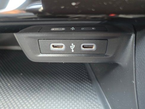 New 2025 Volkswagen Jetta Sport image 32