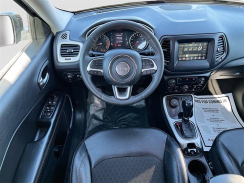 Used 2021 Jeep Compass Latitude image 21