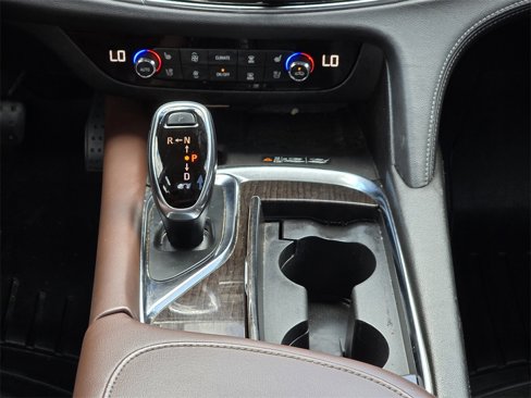 Used 2018 Buick Enclave Avenir w/ Avenir Technology Package image 26