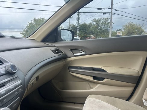 Used 2010 Honda Accord LX image 22