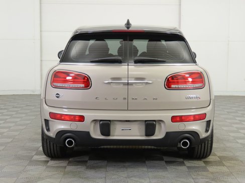 Certified 2023 MINI Cooper Clubman S image 6