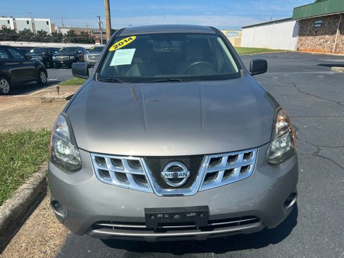 Used 2014 Nissan Rogue S image 2