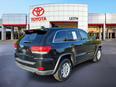 Used 2019 Jeep Grand Cherokee Laredo image 5