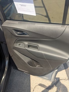 Used 2018 Chevrolet Equinox LT w/ Sun & Infotainment Package image 7