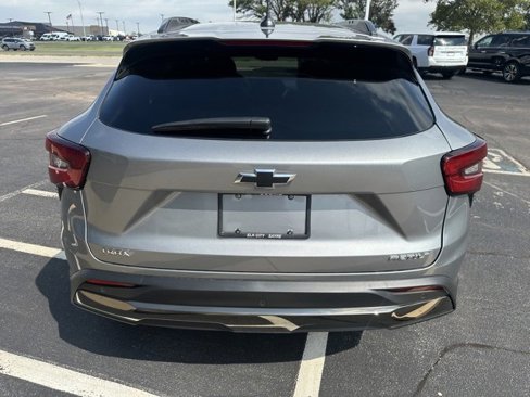New 2025 Chevrolet Trax ACTIV w/ Sunroof Package image 5