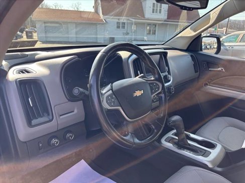 Used 2016 Chevrolet Colorado LT w/ LT Convenience Package image 16