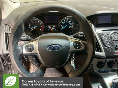Used 2014 Ford Focus SE w/ SE Winter Package image 18