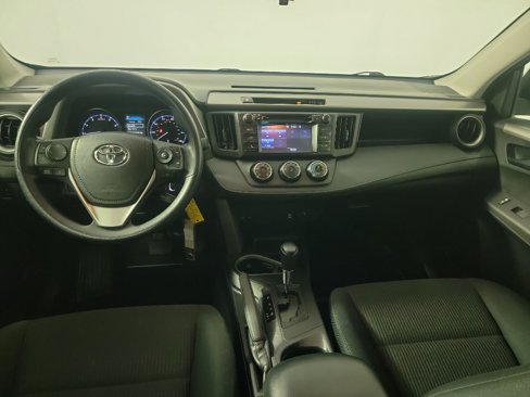 Used 2017 Toyota RAV4 LE image 20