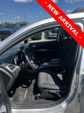 Used 2013 Dodge Journey SXT w/ Flexible Seating Group image 9