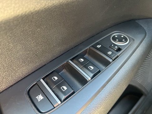 Used 2023 Kia Forte LXS image 24