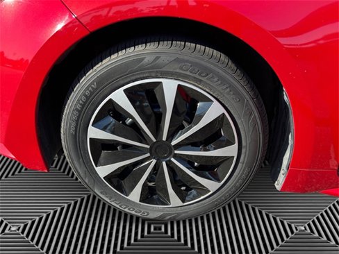 Certified 2021 Toyota Corolla LE image 9
