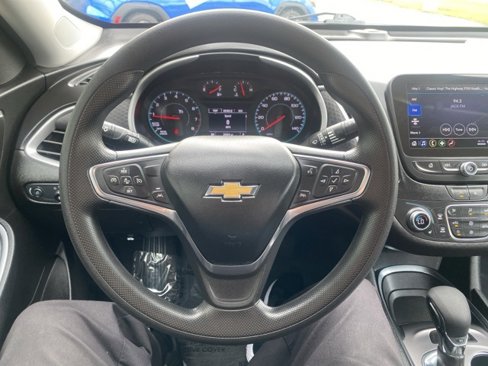 Used 2024 Chevrolet Malibu LT image 11