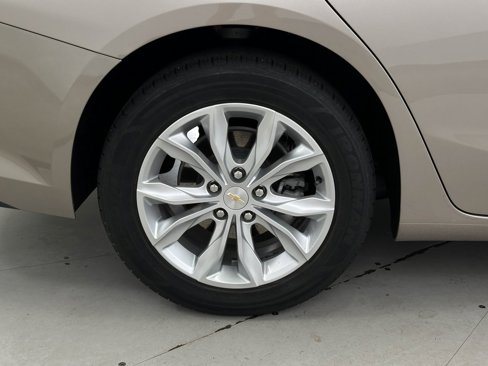 Used 2023 Chevrolet Malibu LT image 31