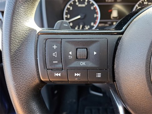 Used 2022 Nissan Rogue SV image 21