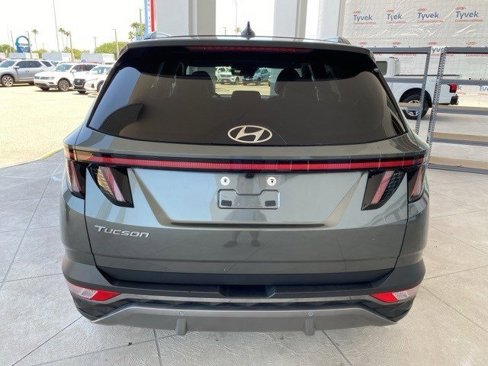 Used 2022 Hyundai Tucson Limited image 6