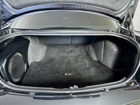 Used 2006 Chrysler 300 SRT8 w/ SRT Option Group II image 26