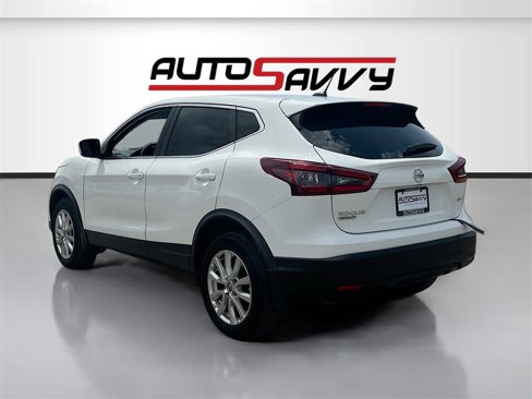 Used 2021 Nissan Rogue Sport S image 5