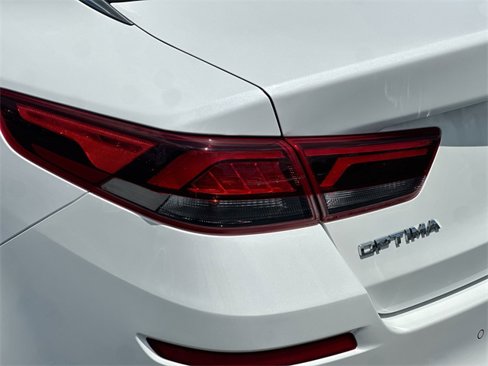Certified 2020 Kia Optima Premium image 7