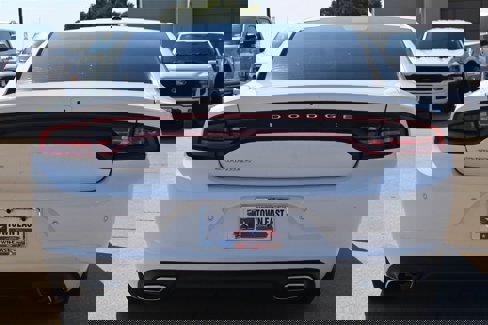 Used 2022 Dodge Charger SXT image 6