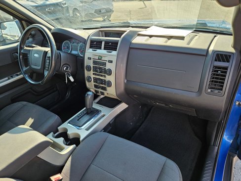 Used 2011 Ford Escape XLT w/ 202A Rapid Spec Order Code image 32
