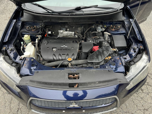 Used 2012 Mitsubishi Outlander SE image 38