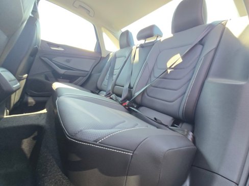 New 2025 Volkswagen Jetta SEL image 19