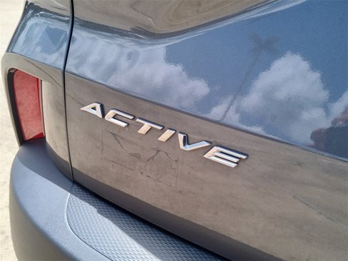 Used 2023 Ford Escape Active w/ Cold Weather Package image 8