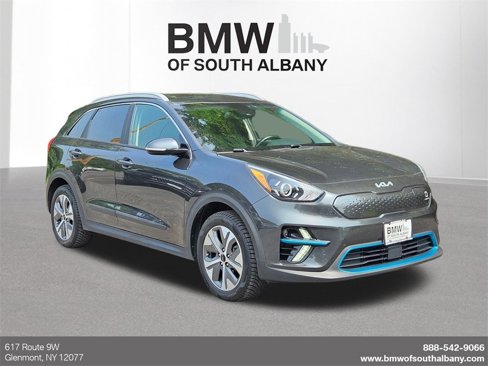 Used 2022 Kia Niro EX Premium w/ Cold Weather Package image 1