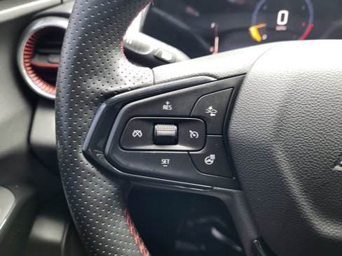 Certified 2024 Chevrolet Trax RS w/ Sunroof Package image 29