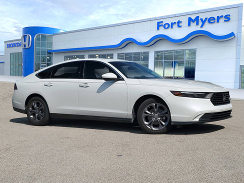 Used 2023 Honda Accord EX image 1