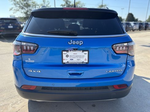 Used 2023 Jeep Compass Limited image 6