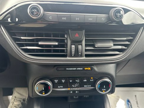New 2025 Ford Escape Active image 9