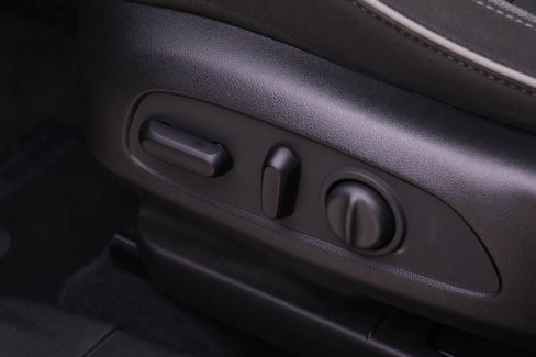 Used 2021 Chevrolet TrailBlazer LT w/ Convenience Package image 14