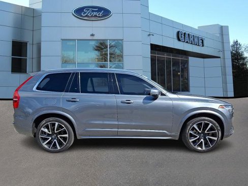 Used 2020 Volvo XC90 T6 Momentum w/ Protection Package Premier image 7
