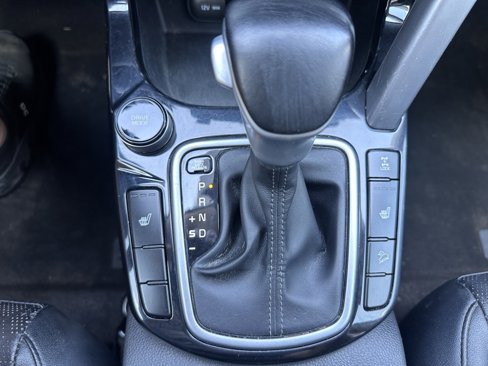 Used 2021 Kia Seltos SX w/ SX Sunroof Package image 17