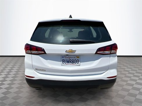 Used 2023 Chevrolet Equinox LS image 6