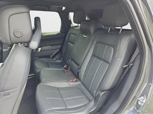 Used 2020 Land Rover Range Rover Sport HSE image 14