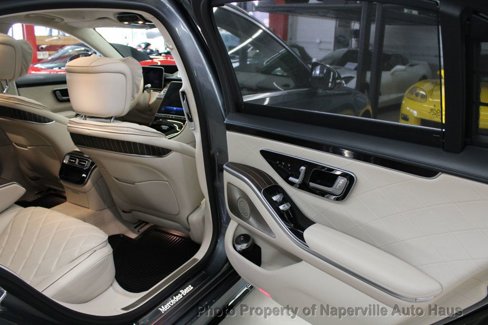 Used 2022 Mercedes-Benz S 580 4MATIC Sedan image 45