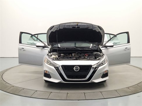 Used 2021 Nissan Altima 2.5 SV image 11