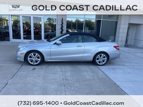 Used 2011 Mercedes-Benz E 350 Cabriolet image 2