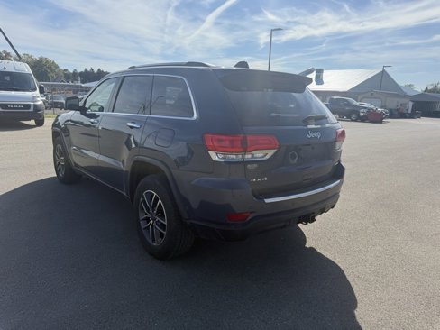 Used 2019 Jeep Grand Cherokee Limited w/ Trailer Tow Group IV image 8